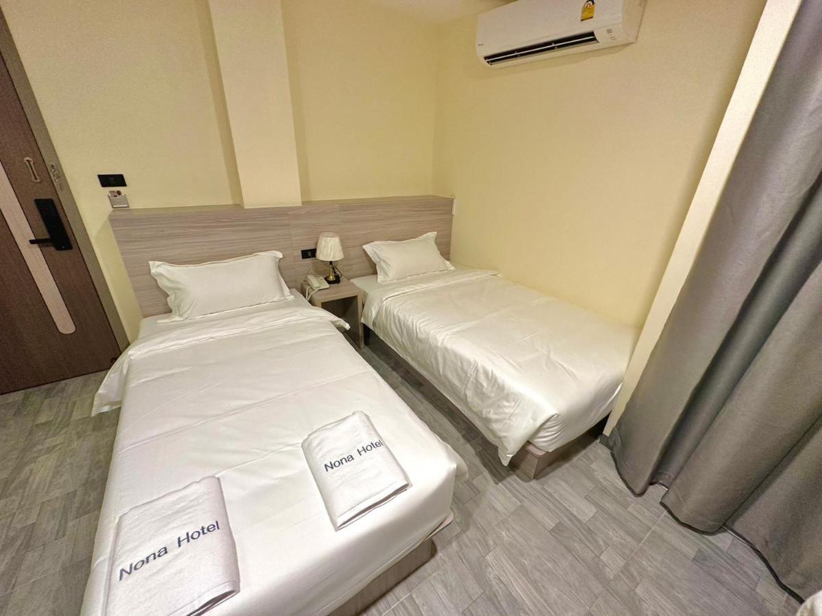 Nona Hotel, Bangkok Makkasan Exteriör bild
