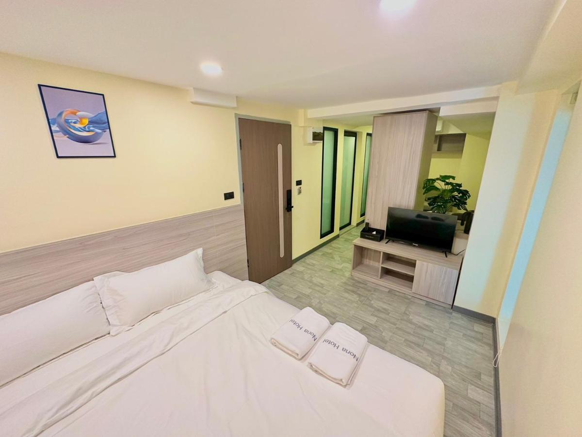 Nona Hotel, Bangkok Makkasan Exteriör bild